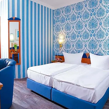 Hotel Weinberg 3*