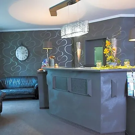 Weinberg Hotel 3*